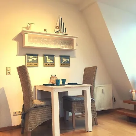 شقة Ferienwohnung Himmel & Meer Maritim Gestaltete Und Ruhige Fewo In Kuhlungsborn-west - Ideal Fur 2 Peronen